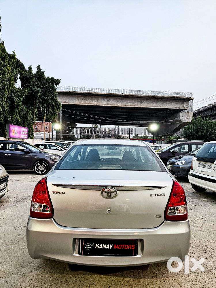 Toyota Etios Xclusive Petrol, 2011, Petrol