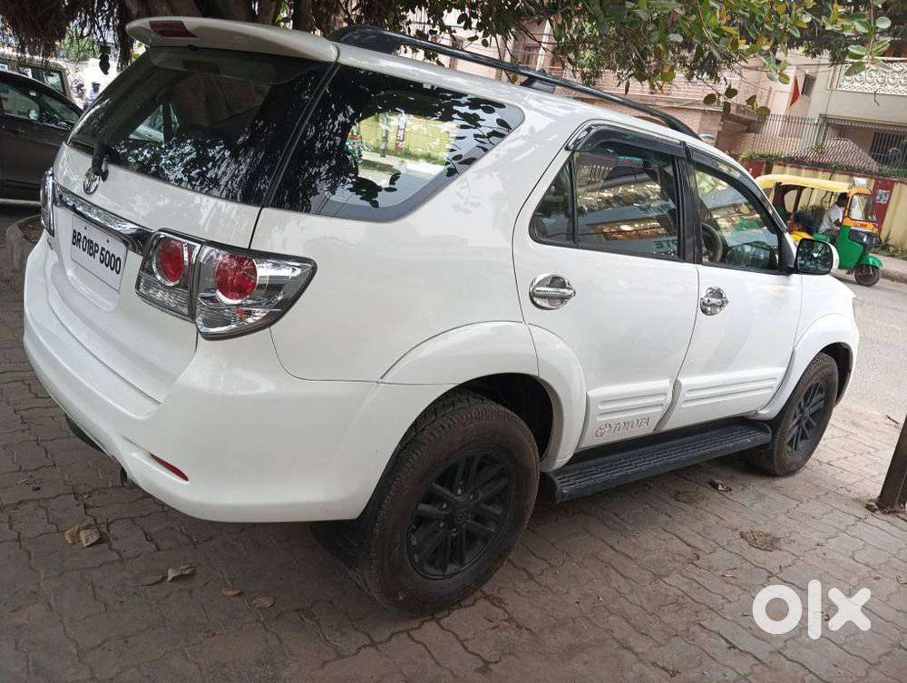 Toyota Fortuner 3.0 4x4 Manual, 2012, Diesel
