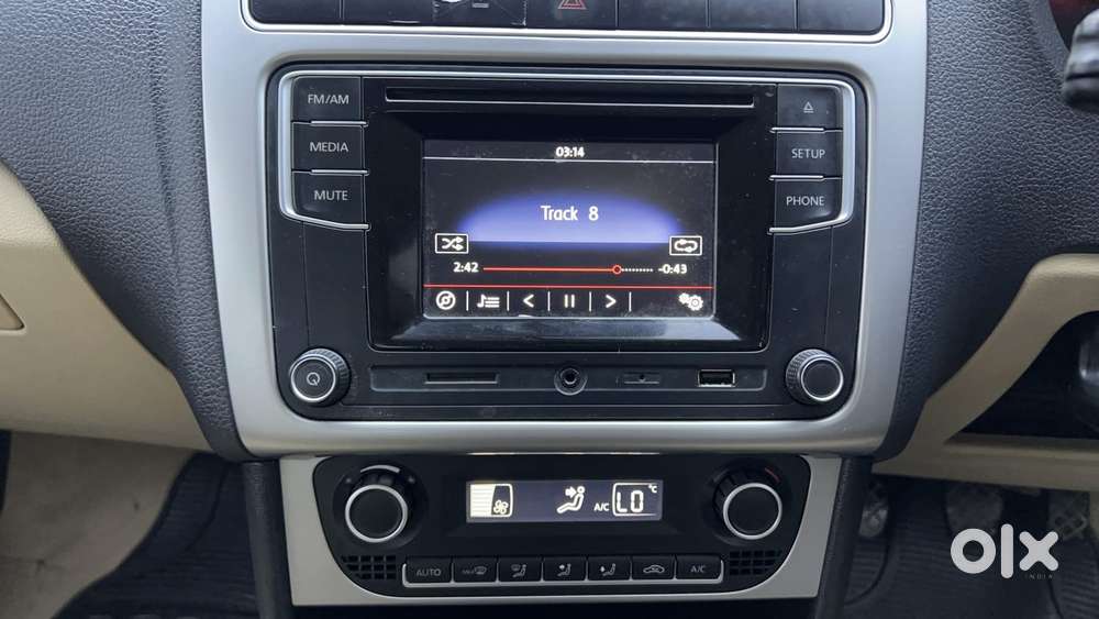 Volkswagen Ameo 1.2 Mpi Highline 16 Alloy, 2016, Petrol