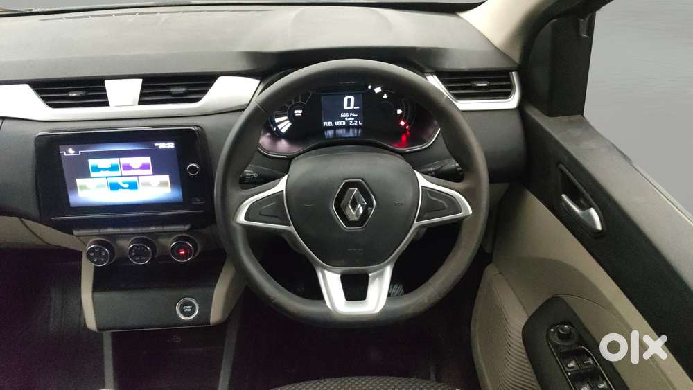 Renault Triber Rxz, 2020, Petrol