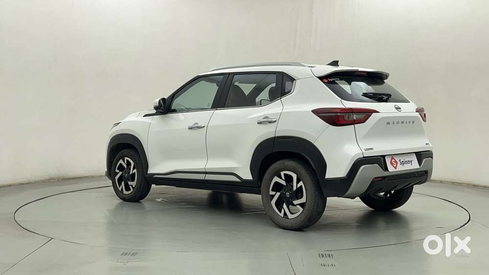 Nissan Magnite 1.0 Xv Premium Turbo Cvt, 2021, Petrol