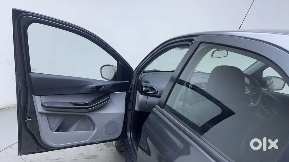Tata Tiago 1.05 Revotorq Xt, 2023, Petrol