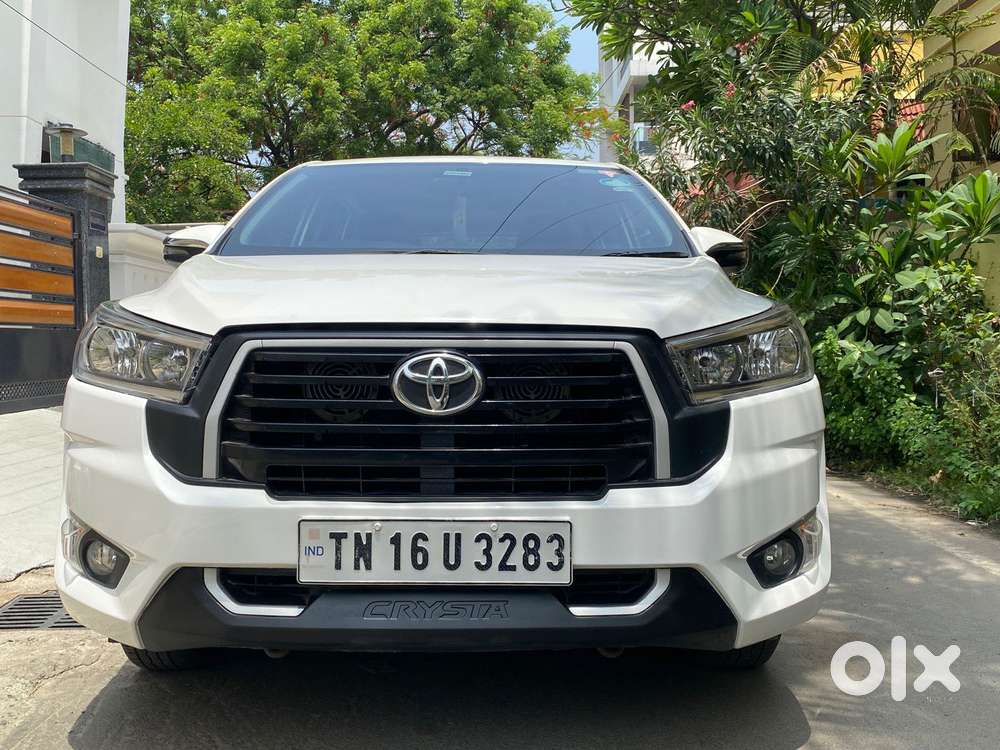 Toyota Innova Crysta [2020-ongoing] 2.4 Gx 7 Str, 2023, Diesel