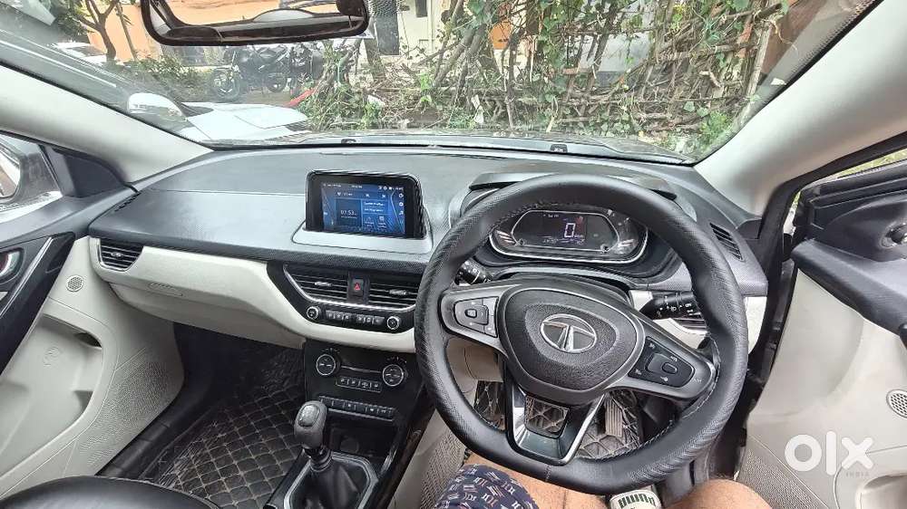 Tata Nexon Petrol