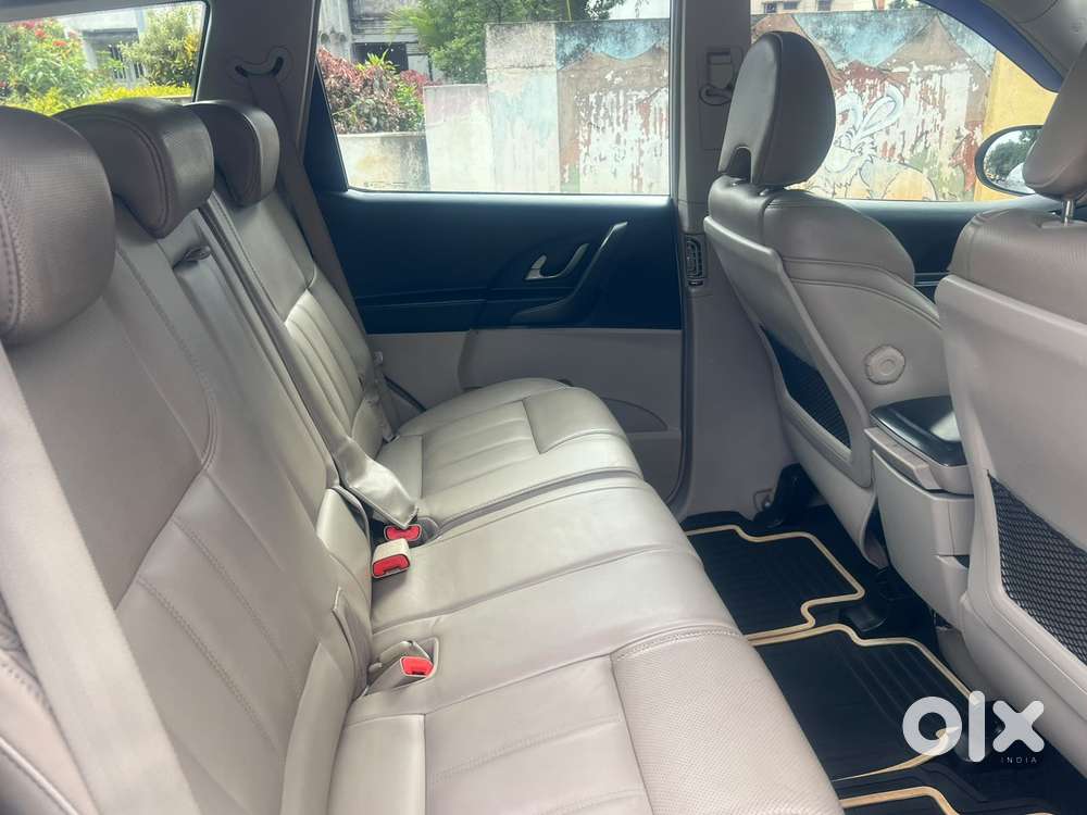 Mahindra Xuv500 2.2 W10, 2017, Diesel