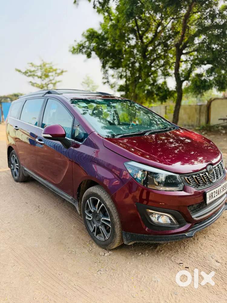 Mahindra Marazzo
