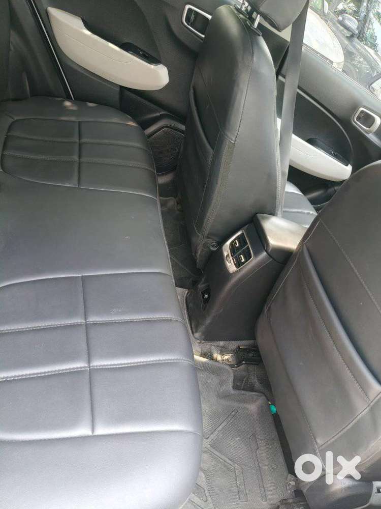 Hyundai Venue Sx Mt, 2024, Diesel