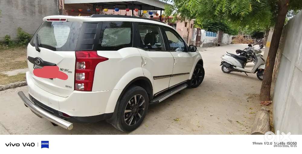 Mahindra Xuv500 W6 2017 Variant