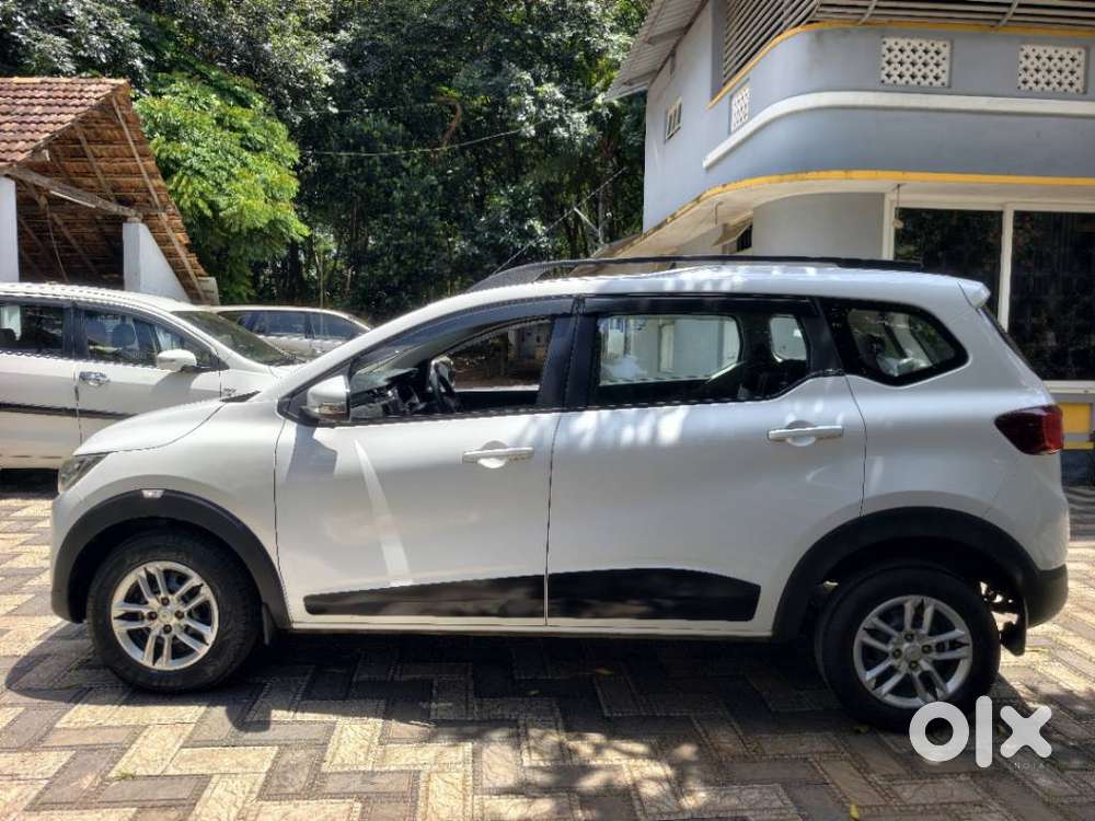 Renault Triber Rxt, 2019, Petrol