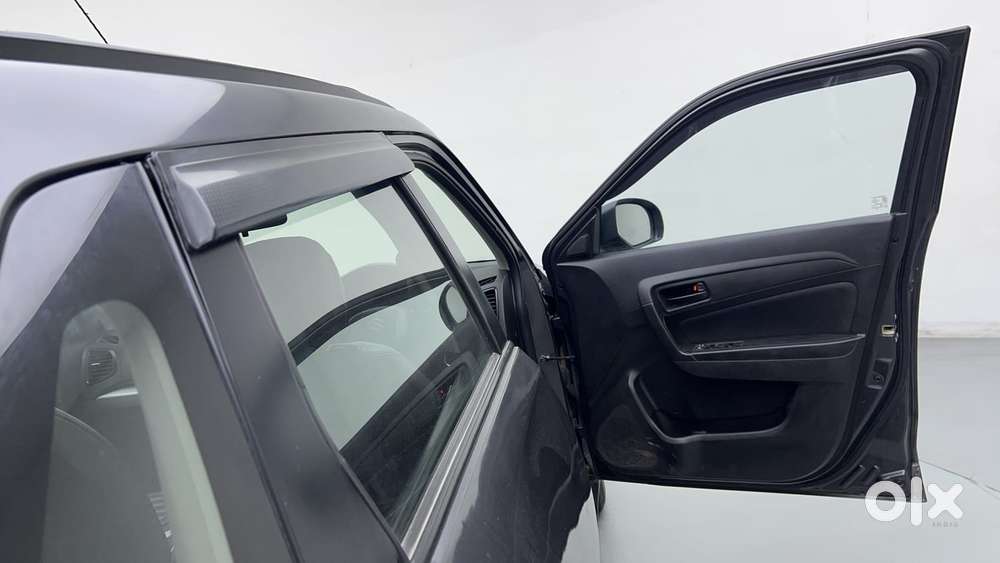 Maruti Suzuki Vitara Brezza 1.5 Vxi, 2022, Petrol