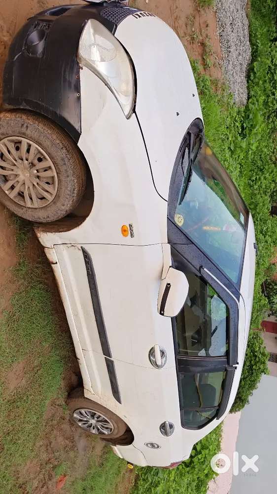 Maruti Suzuki Dzire 2010