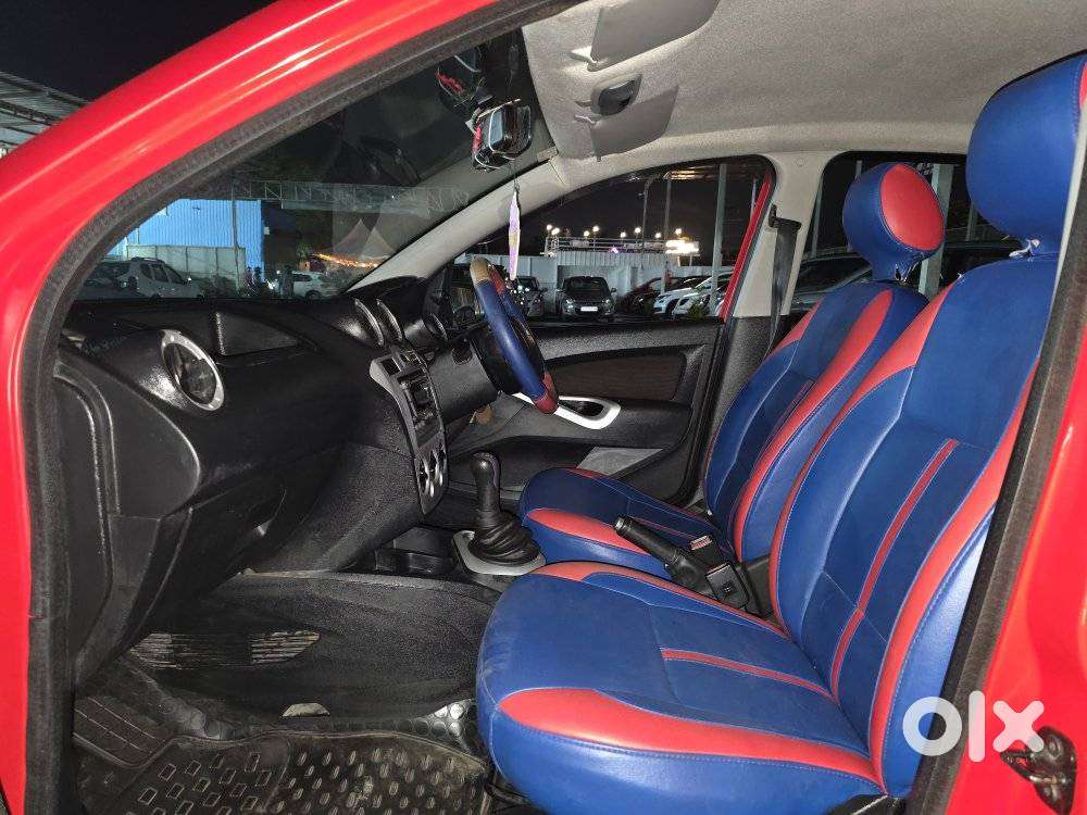 Ford Figo, 2010, Petrol
