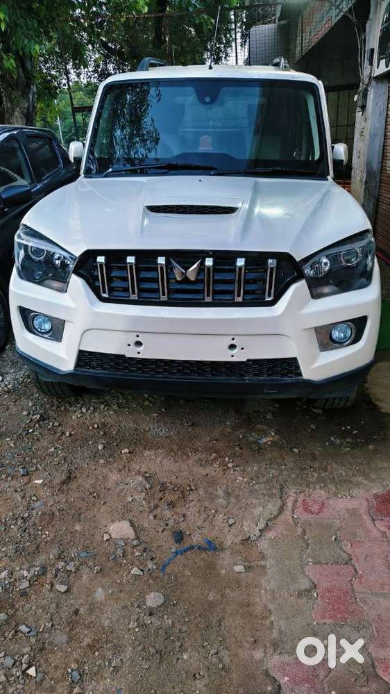Mahindra Scorpio S10 At 4wd, 2017, Diesel