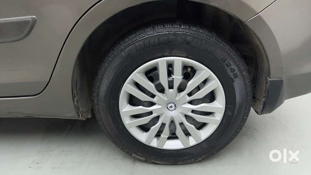 Maruti Suzuki Swift Dzire 1.3 Vxi, 2016, Petrol