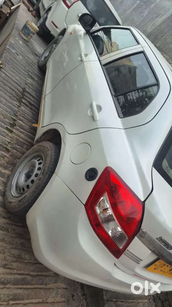 Maruti Suzuki Swift Dzire Tour 2019 Cng & Hybrids 270000 Km Driven