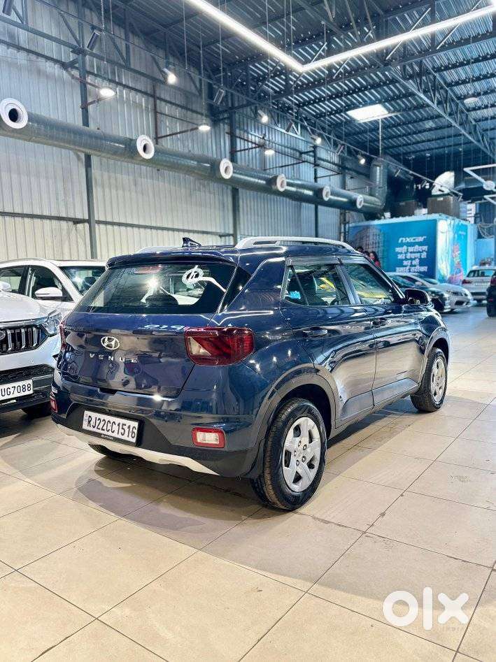 Hyundai Venue S Plus Mt 1.2 Kappa, 2021, Petrol