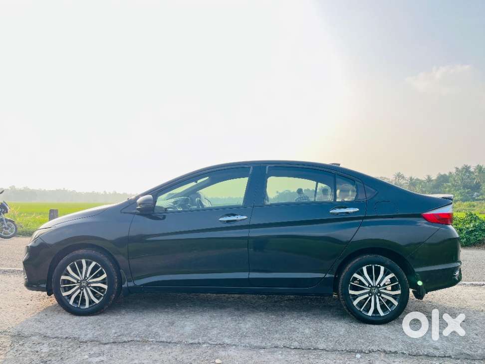 Honda City 1.5 Zx Cvt I-vtec, 2017, Petrol
