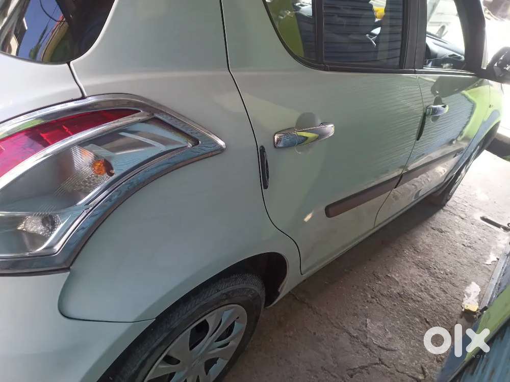 Maruti Suzuki Swift 2017 Petrol 55743 Km Driven