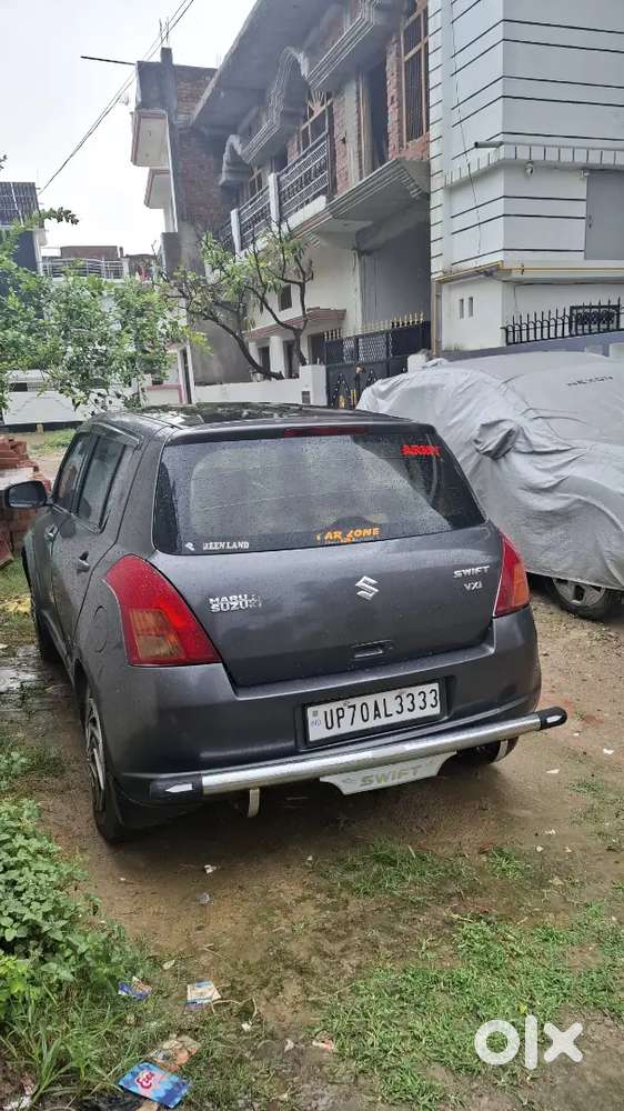 Maruti Suzuki Swift 2006 Cng & Hybrids 80000 Km Driven