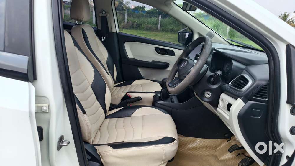 Tata Altroz 1.2 Xm, 2023, Petrol