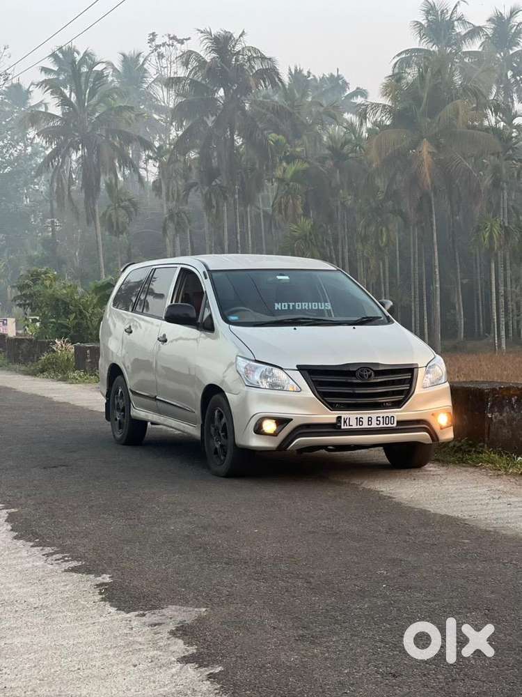 Toyota Innova 2005 Diesel Well Maintained