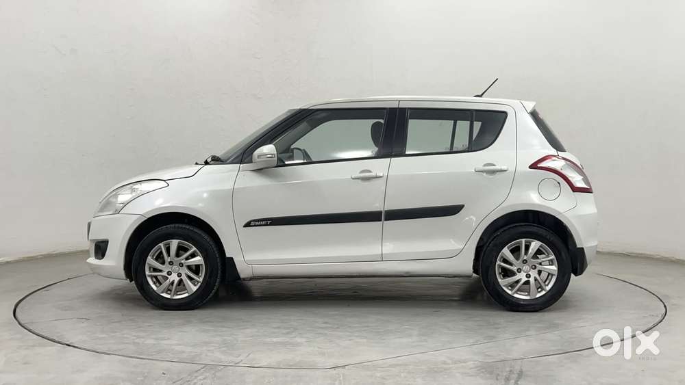 Maruti Suzuki Swift 1.3 Zxi, 2013, Petrol