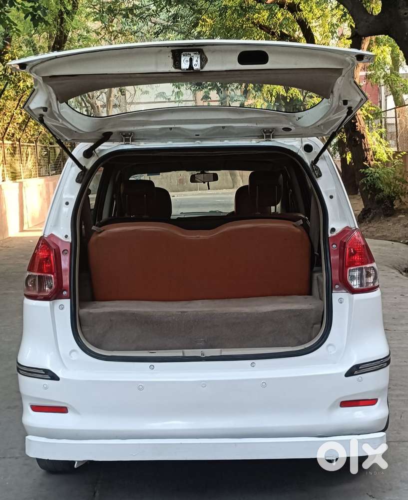 Maruti Suzuki Ertiga 1.4 Vxi Cng Anniversary Edition, 2018, Cng & Hy..