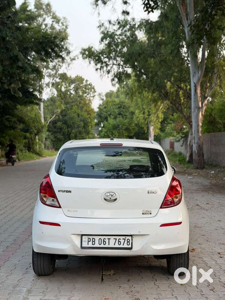 2013 Hyundai I20 Manual