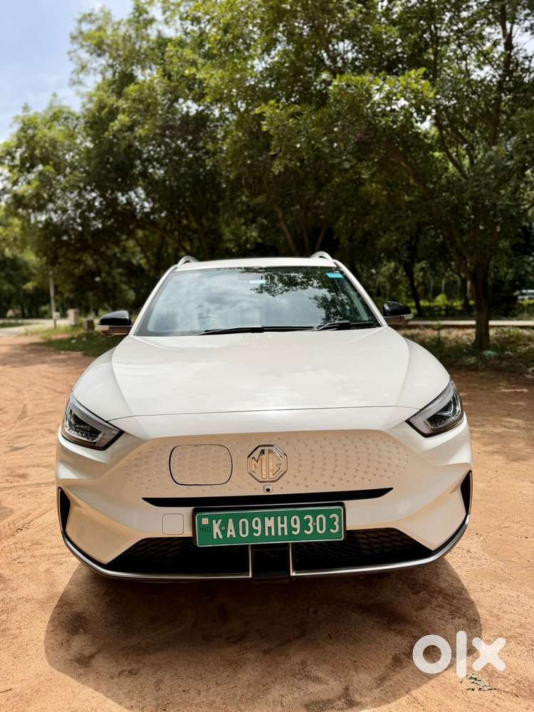 Mg Zs Ev Exclusive Iconic Ivory, 2023, Electric