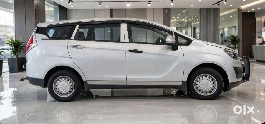 Mahindra Marazzo M2, 2019, Diesel
