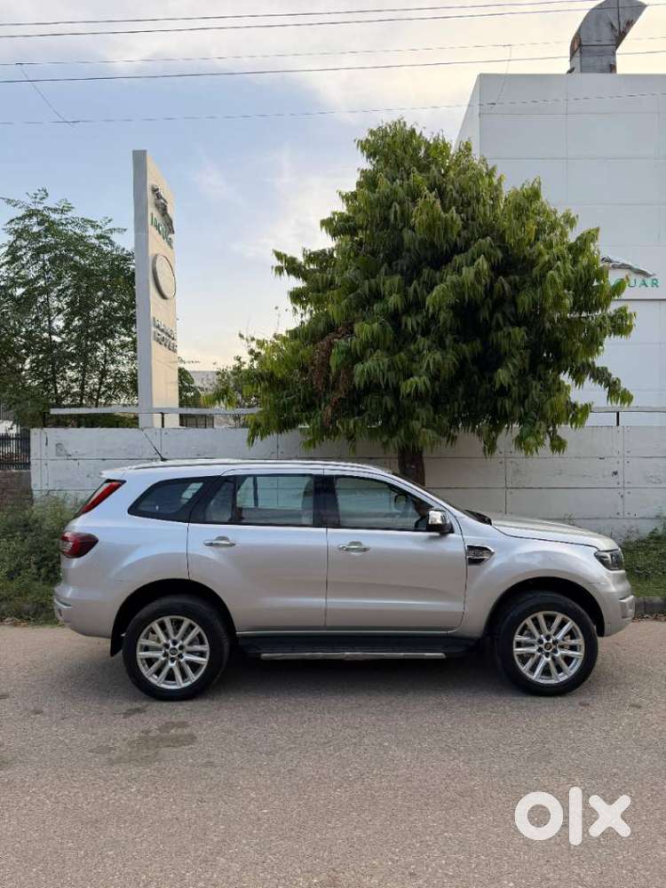 Ford Endeavour 3.2 Titanium At 4x4, 2016, Diesel