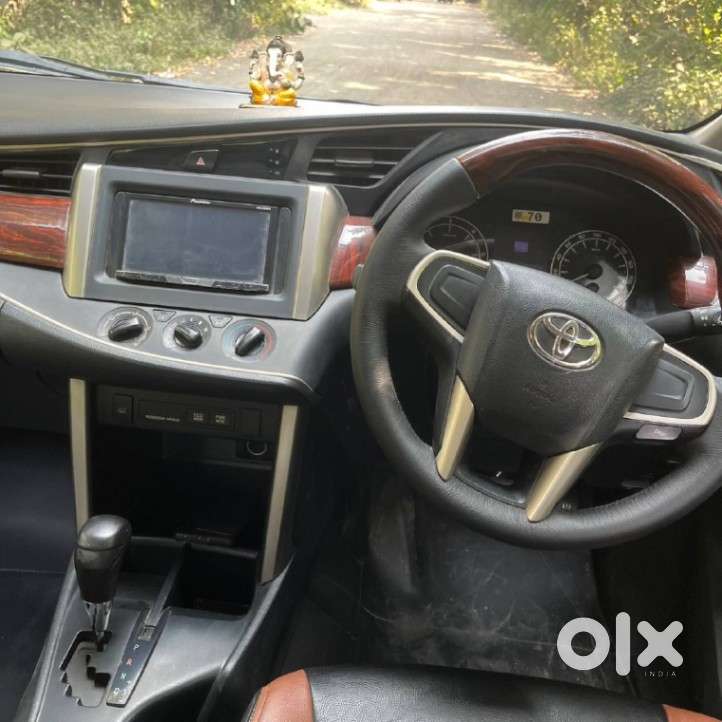 Toyota Innova Crysta 2.8 Gx At 7 Str, 2017, Diesel