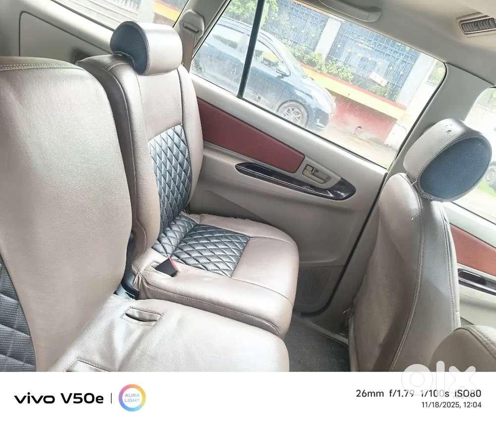 Toyota Innova 2013 Diesel 389000 Km Driven