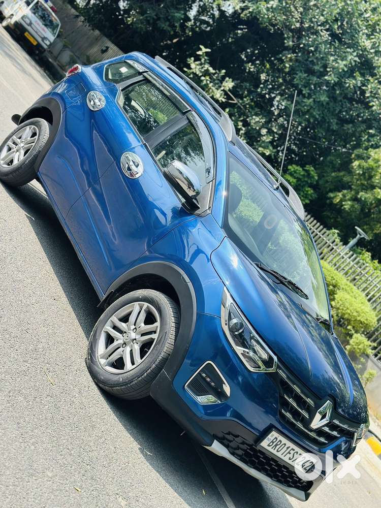 Renault Triber Rxz, 2022, Petrol
