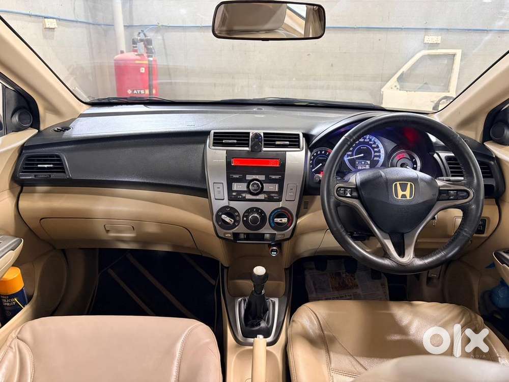Honda City V Mt 2012 Top Model