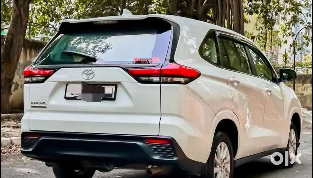 Toyota Innova Hycross Gx 2023 Petrol Wellmenten