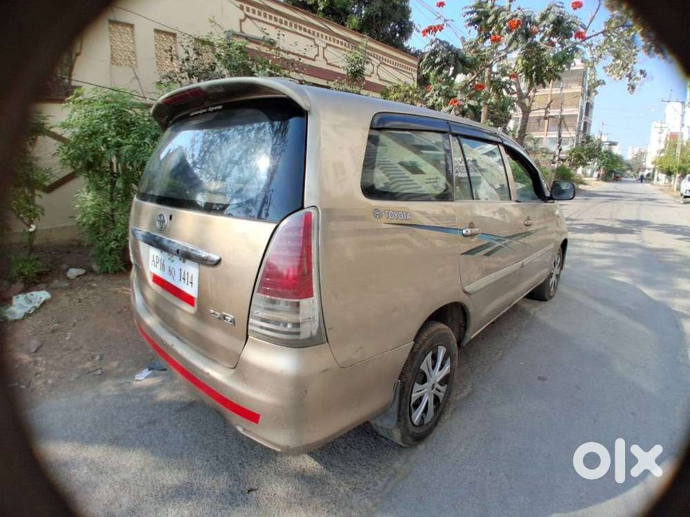Toyota Innova 2.0 Gx 8 Seater, 2005, Diesel