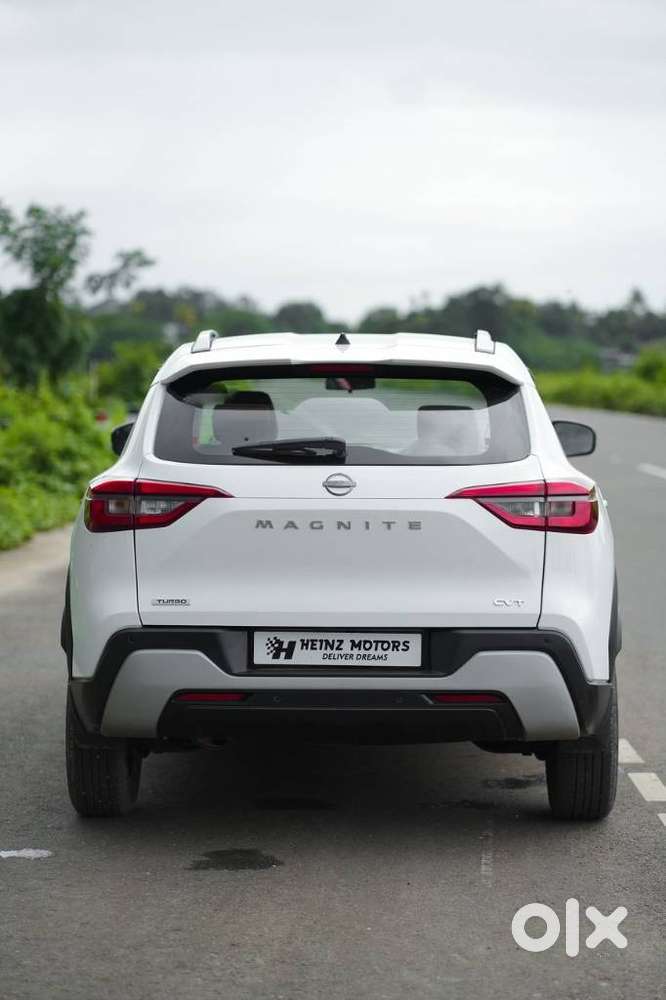 Nissan Magnite 1.0 Xv Turbo Cvt, 2024, Petrol