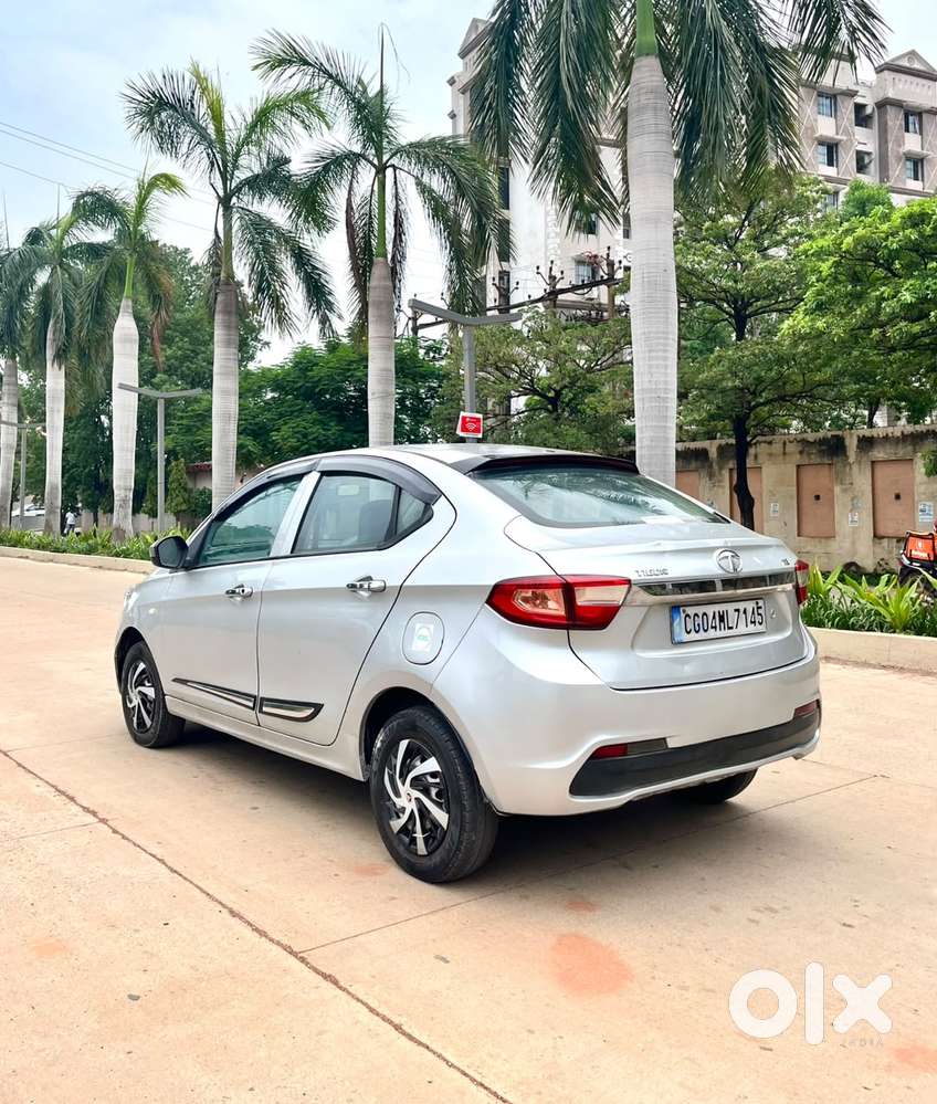 Tata Tigor Xe, 2018, Petrol