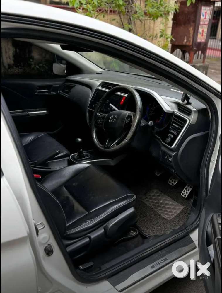 Honda City 2016 Petrol Good Condition,with Sunroof
