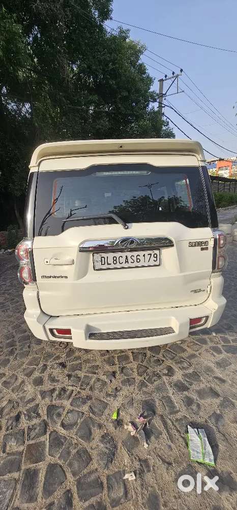 Mahindra Scorpio 2017 Diesel 82400 Km Driven