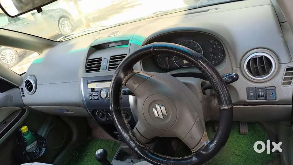 Maruti Suzuki Sx4 2010