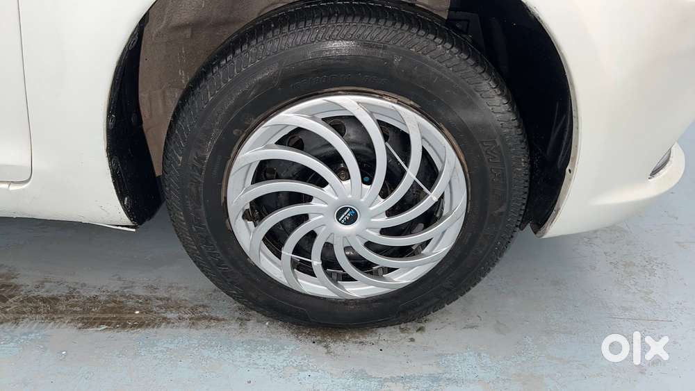 Maruti Suzuki Swift Dzire Vdi, 2016, Diesel