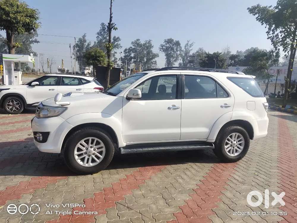 Toyota Fortuner Diesel Manual 2012