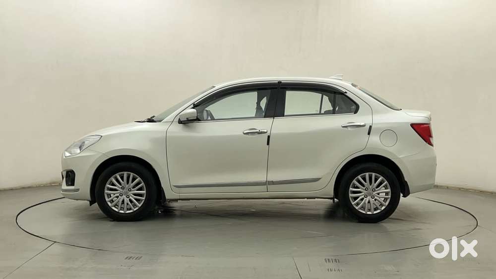 Maruti Suzuki Dzire 1.2 Zxi Amt, 2017, Petrol