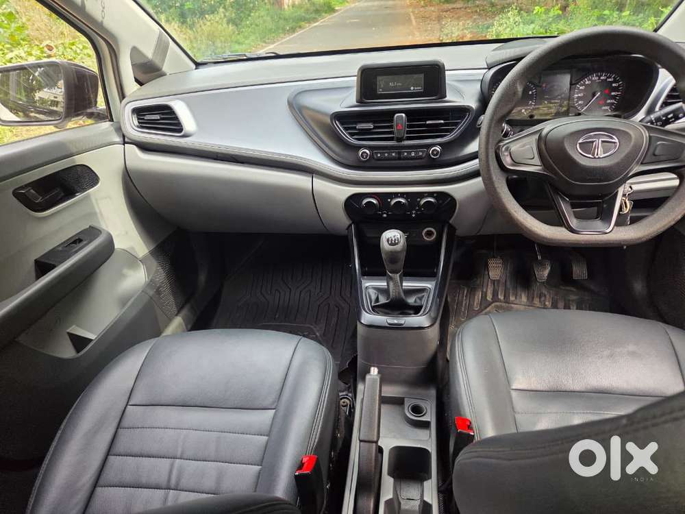 Tata Altroz 1.2 XM, 2021, Petrol