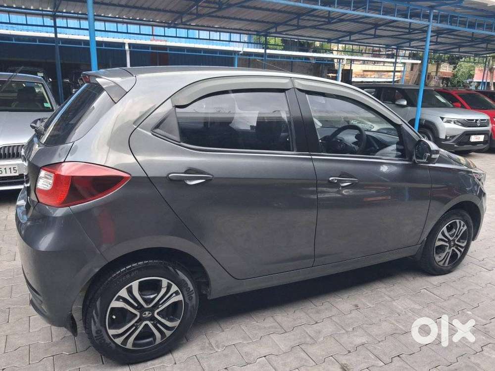 Tata Tiago 1.05 Revotorq Xz Plus Dualtone, 2021, Petrol
