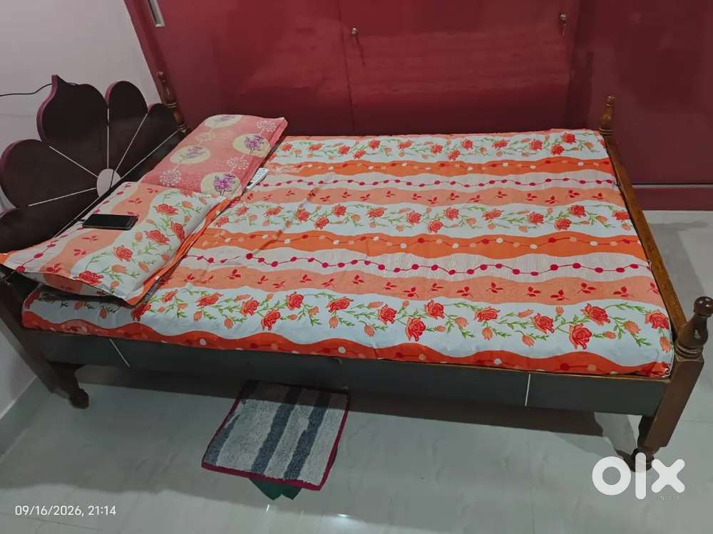 Double cot bed for sale