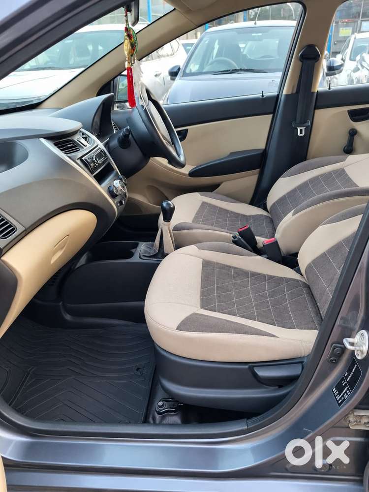 Hyundai Eon Era +, 2017, Petrol