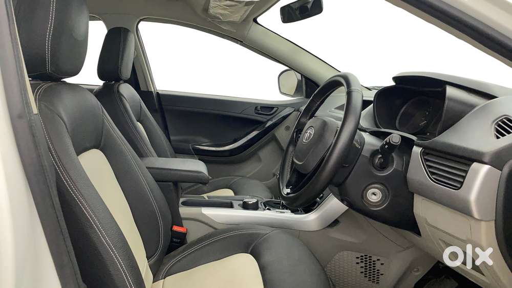 Tata Nexon 1.2 Revotron Xma, 2019, Petrol